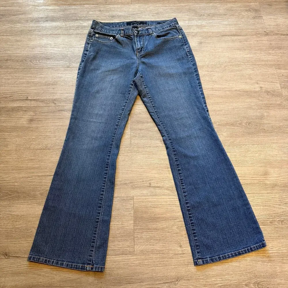 Vintage Y2K Calvin Klein Mid Rise Flare Jeans 90s Mallcore Denim Size 8 - Picture 2 of 9